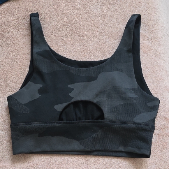 Offline Medium Women's Camouflage Sports Bra - Picture 3 of 5